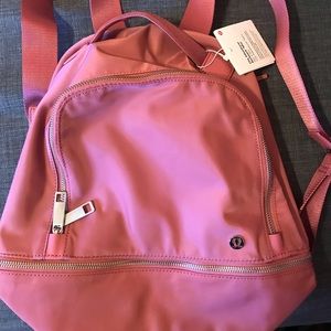Lululemon City adventurer Backpack Mini Cherry